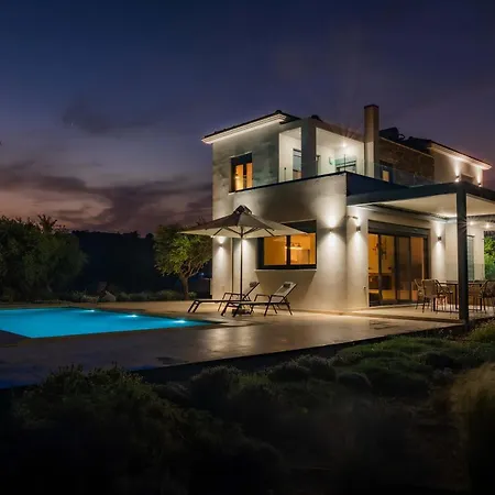 Villa Oceanfront Elaia Private Pool & Panoramic Views Charokopio