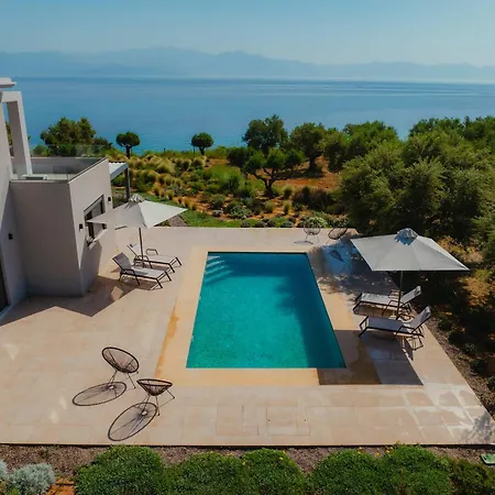 Oceanfront Elaia Private Pool & Panoramic Views *