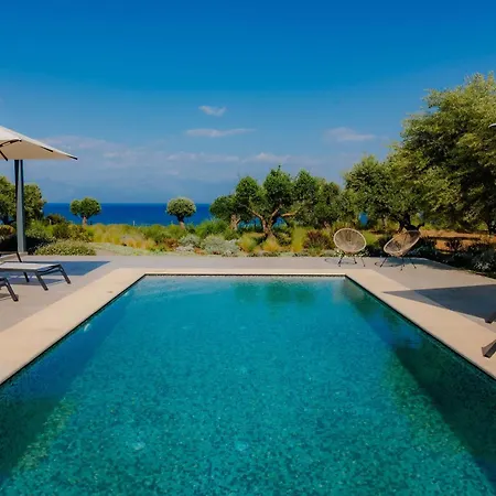 Oceanfront Elaia Private Pool & Panoramic Views Βίλα Charokopio