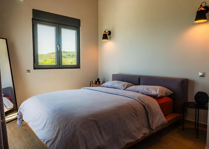 Oceanfront Elaia Private Pool & Panoramic Views * Charokopio